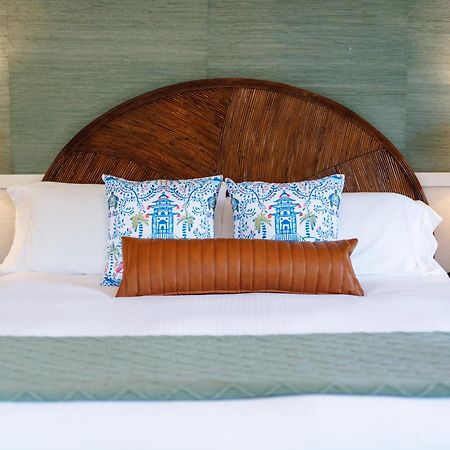 אשלנד Swank Boutique Suites מראה חיצוני תמונה