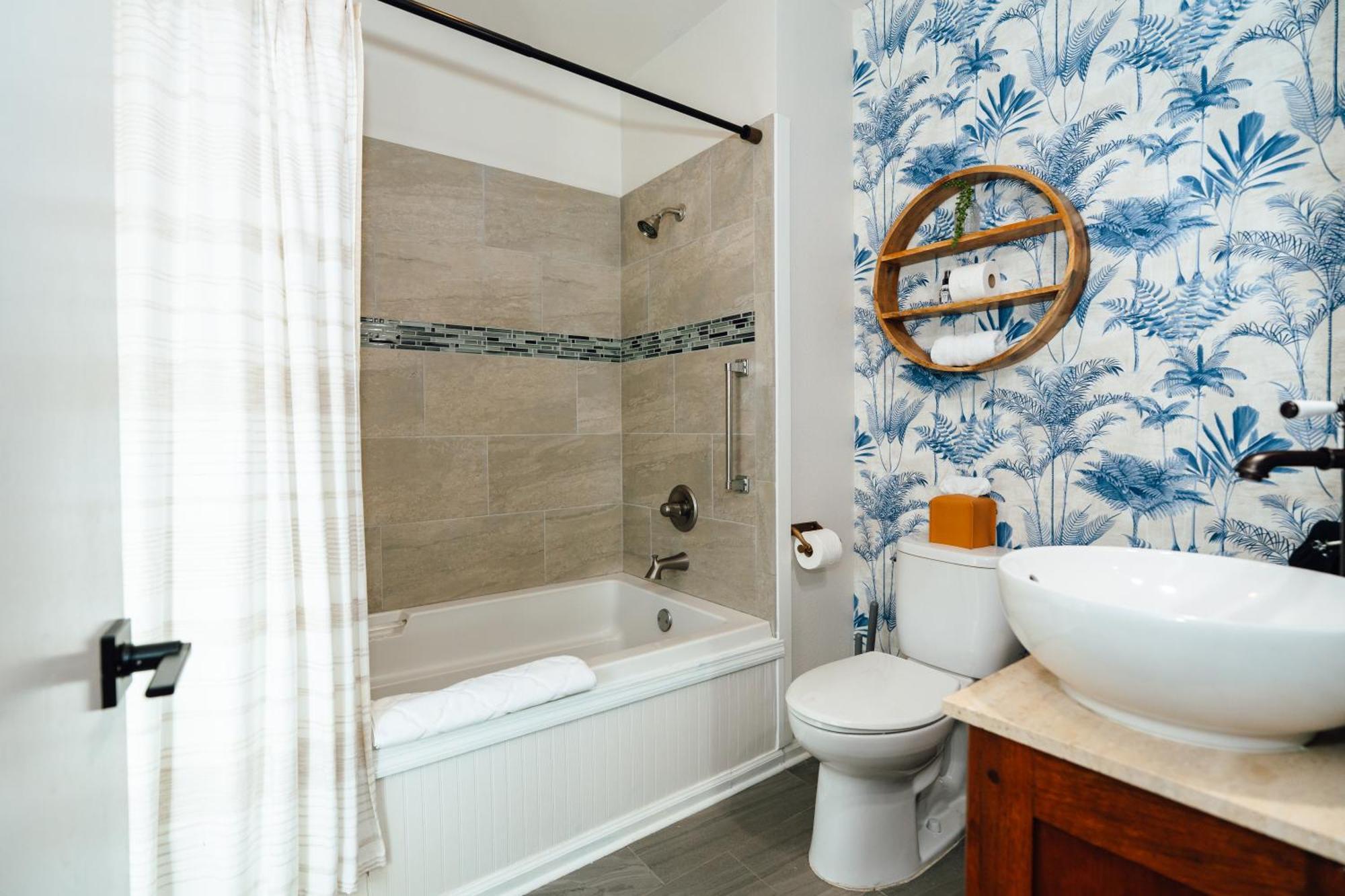 אשלנד Swank Boutique Suites מראה חיצוני תמונה