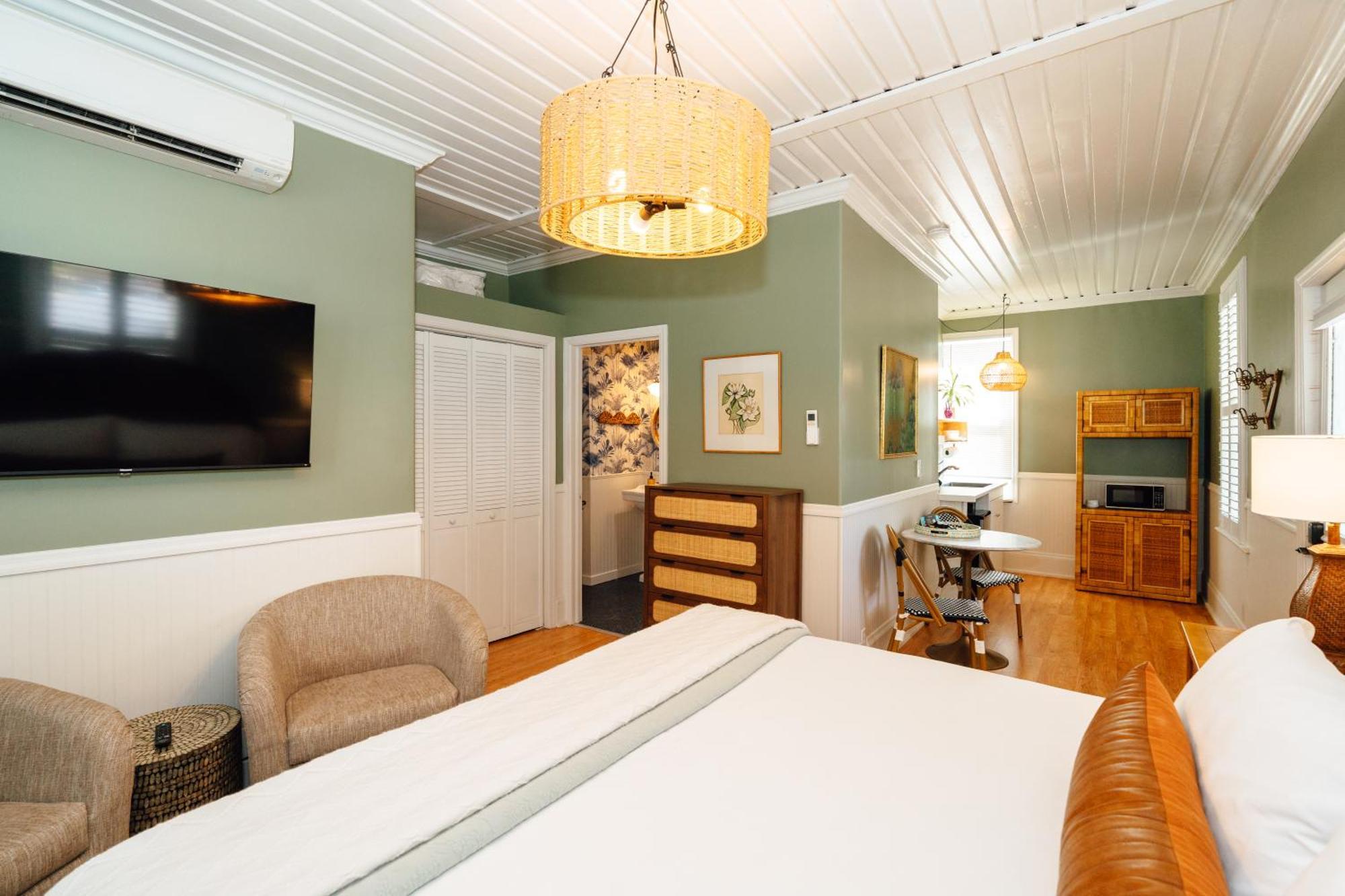 אשלנד Swank Boutique Suites מראה חיצוני תמונה